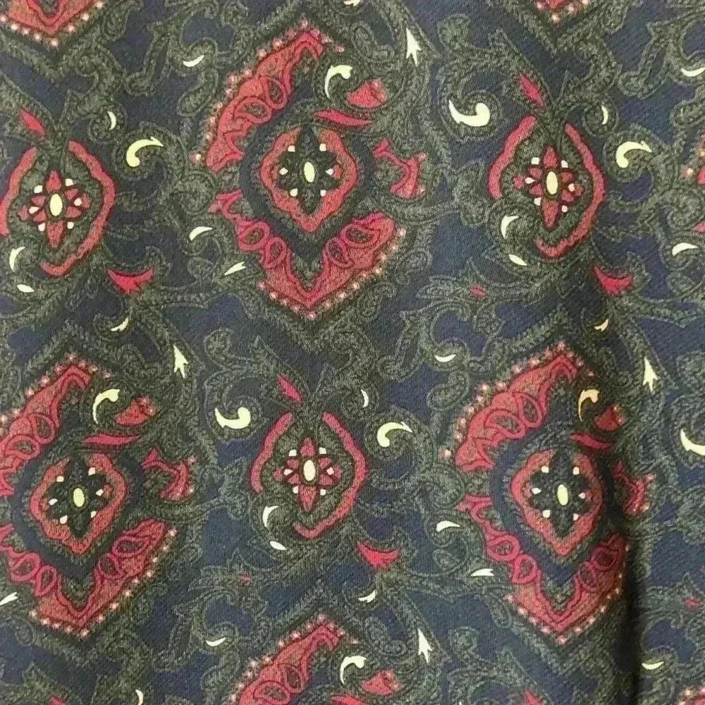 Liz Claiborne Button Down Printed Polyester Top Blouse Size 8 - Picture 6 of 6